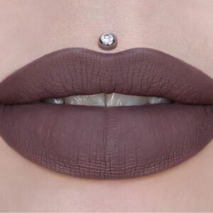 New Jeffree Star Velour Liquid Lipstick Delicious